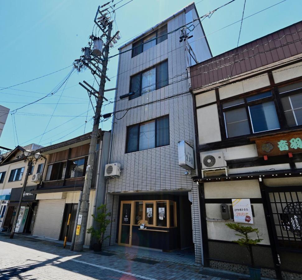 Manabi-Stay Takayama Sakura: Traditional Town Retreat with Artificial Onsen Exterior photo