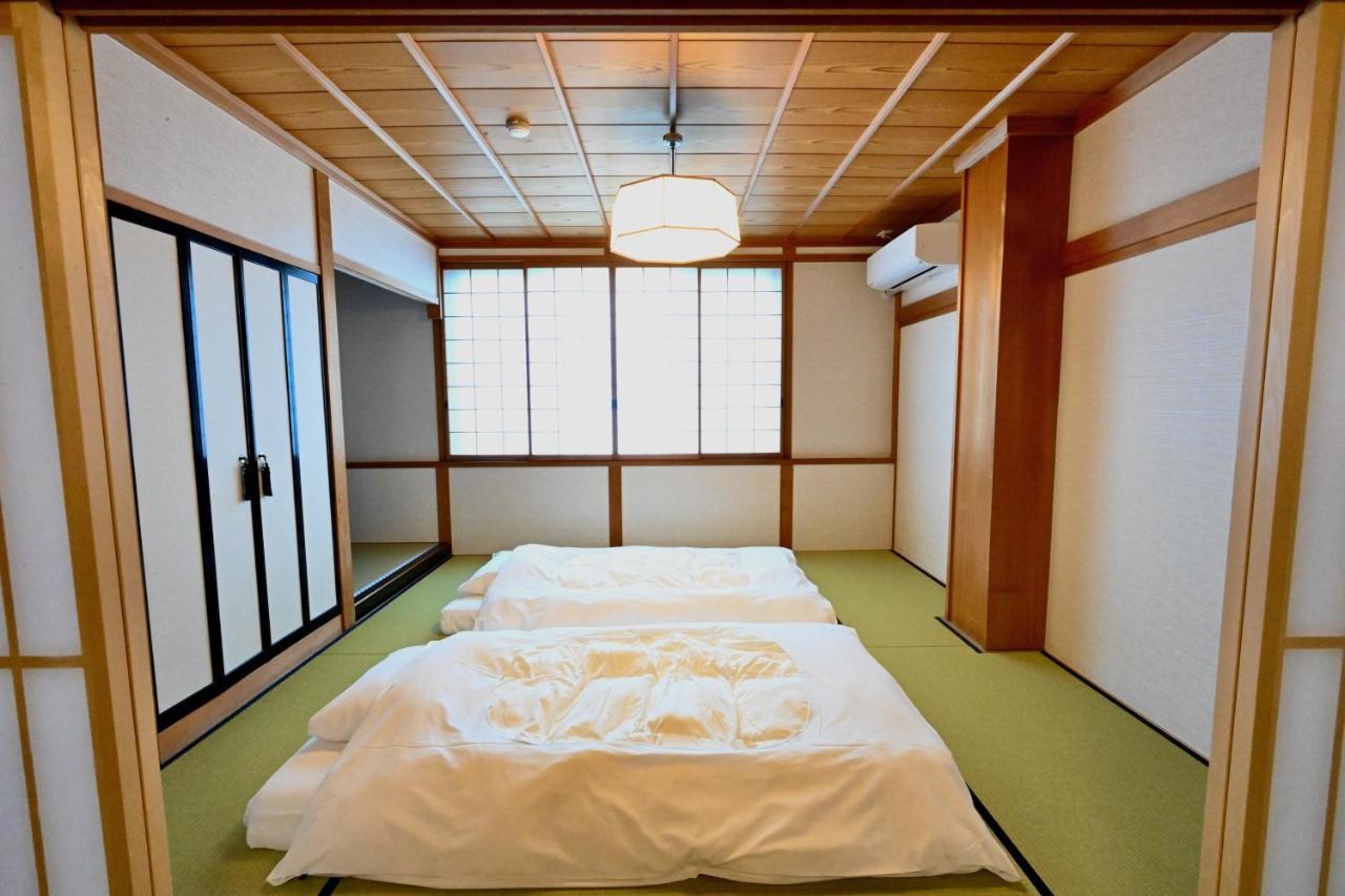 Manabi-Stay Takayama Sakura: Traditional Town Retreat with Artificial Onsen Exterior photo